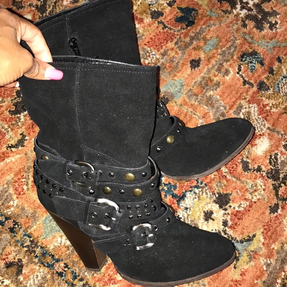 Black studded suede bootie - Picture 3 of 4